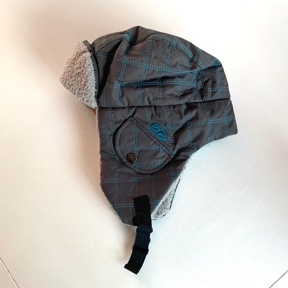 NWT Nike Fleece Trapper Hat - Picture 4 of 12